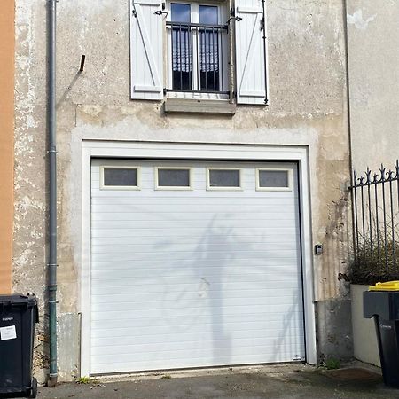 Appart Renove En Duplex Avec Terrasse Et Garage Bouleurs Exterior foto