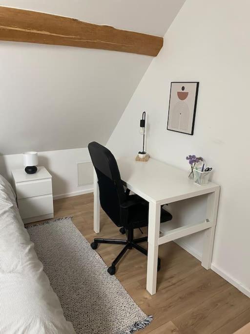 Appart Renove En Duplex Avec Terrasse Et Garage Bouleurs Exterior foto